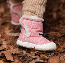 Load image into Gallery viewer, Preorder Jan &amp; Jul Stay Put Trail Booties