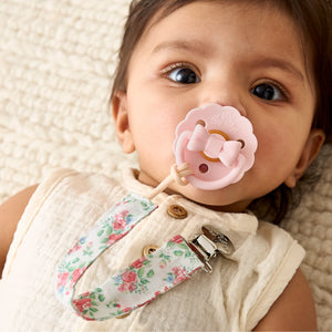 Pickle Pacifier Itzy Clip Fabric Pacifier Strap – Pickles & Littles Maternity Boutique
