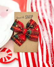 Load image into Gallery viewer, Preorder Hand Tied Christmas Bows 🇨🇦
