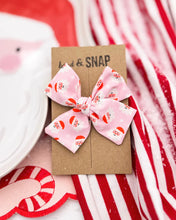 Load image into Gallery viewer, Preorder Hand Tied Christmas Bows 🇨🇦