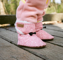 Load image into Gallery viewer, Preorder Jan &amp; Jul Stay Put Winter Booties