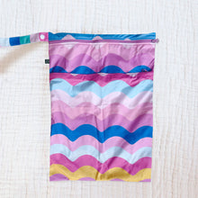 Load image into Gallery viewer, HoneySuckle Wetbags