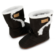 Load image into Gallery viewer, Preorder Jan &amp; Jul Stay Put Winter Booties