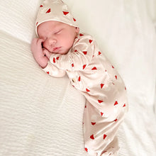 Load image into Gallery viewer, Baby Knotted Gown &amp; Hat - Santa