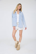 Load image into Gallery viewer, Acid Washed Relaxed Shacket
