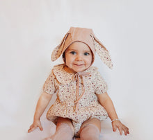 Load image into Gallery viewer, Allie Linen Baby Romper &amp; Bow
