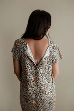 Load image into Gallery viewer, Mama Labor Delivery Maternity &amp; Nursing Gown - Leopard