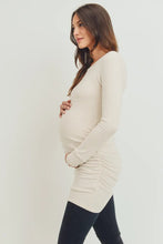Load image into Gallery viewer, Long Sleeve Maternity Tunic - Cotton